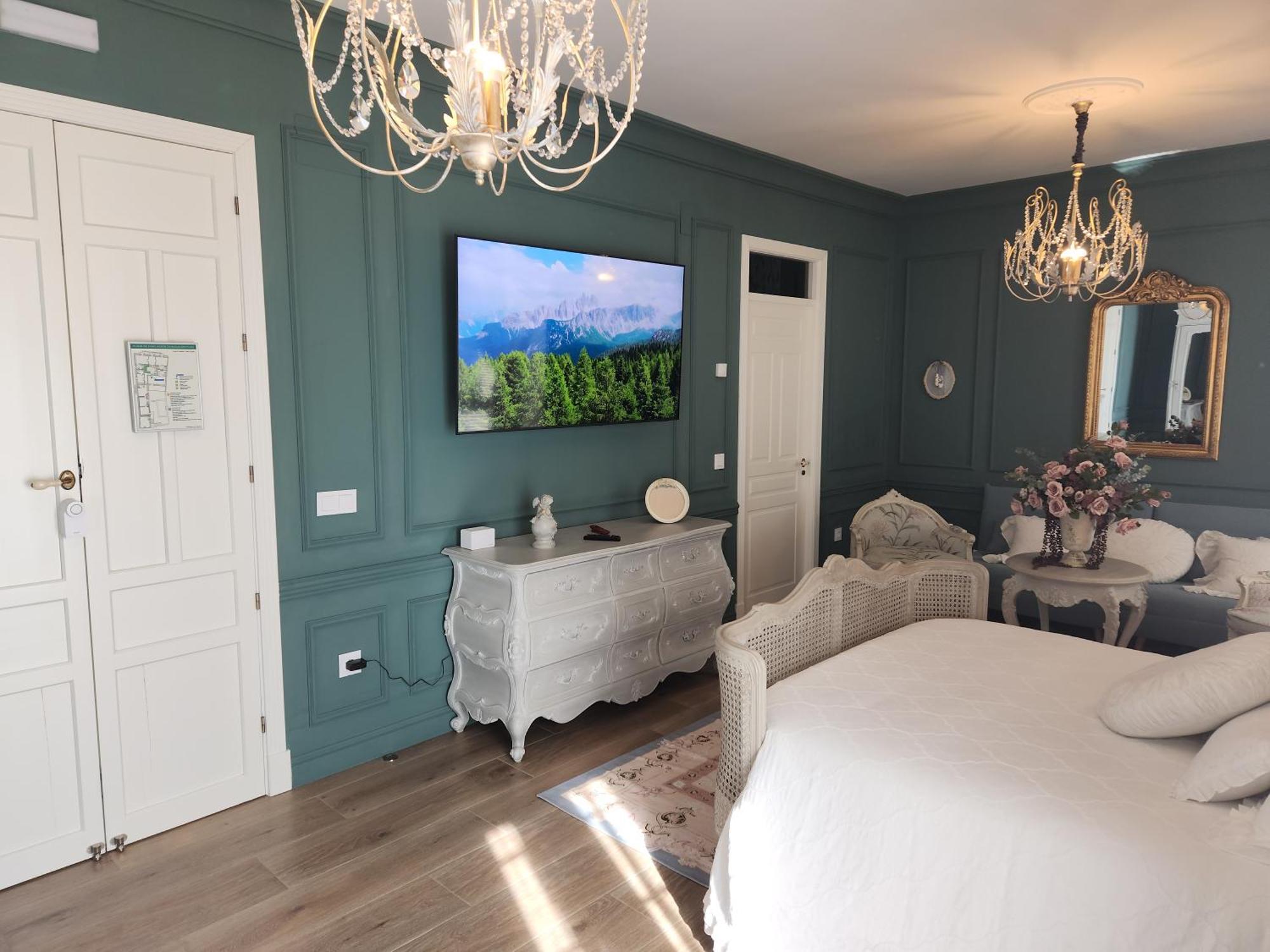 Hotel Boutique Iulia 5 Estrellas Medina de las Torres المظهر الخارجي الصورة