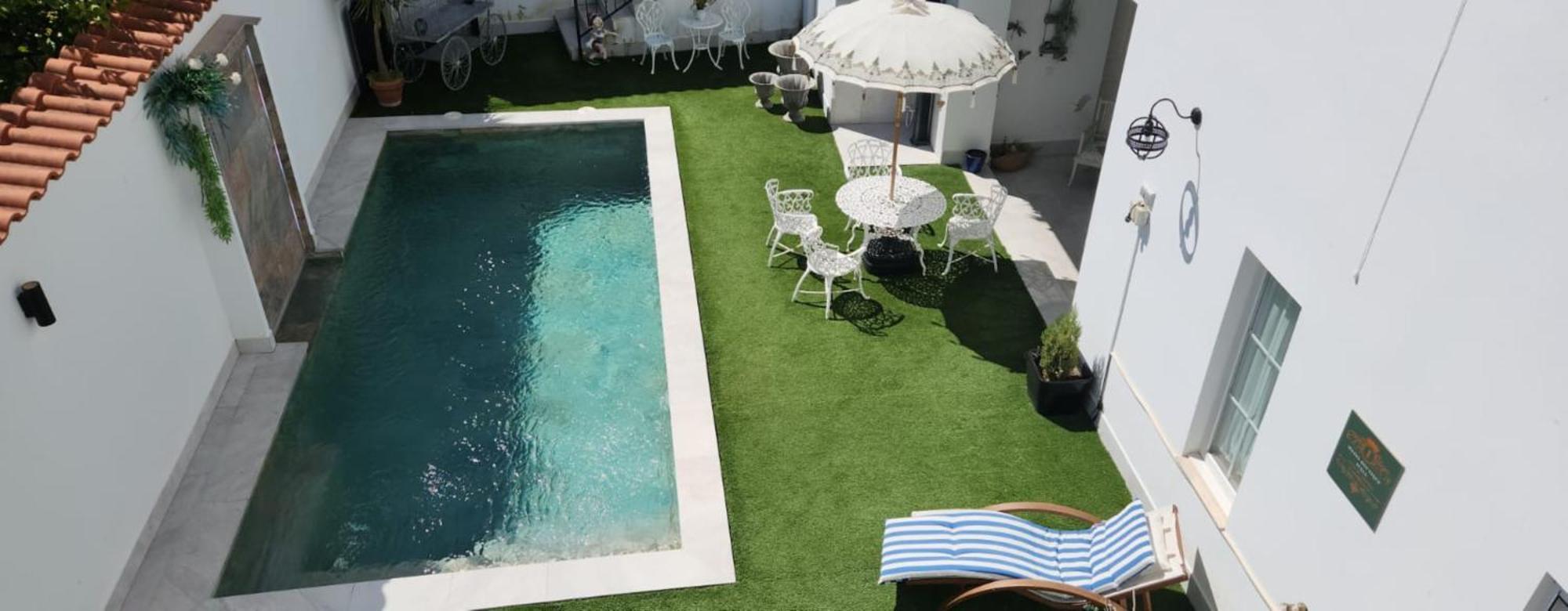 Hotel Boutique Iulia 5 Estrellas Medina de las Torres المظهر الخارجي الصورة